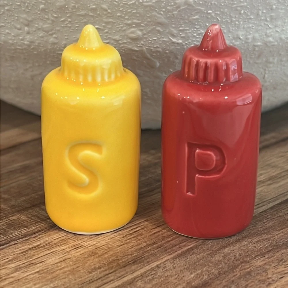 Cute Mini Salt and Pepper Shakers.